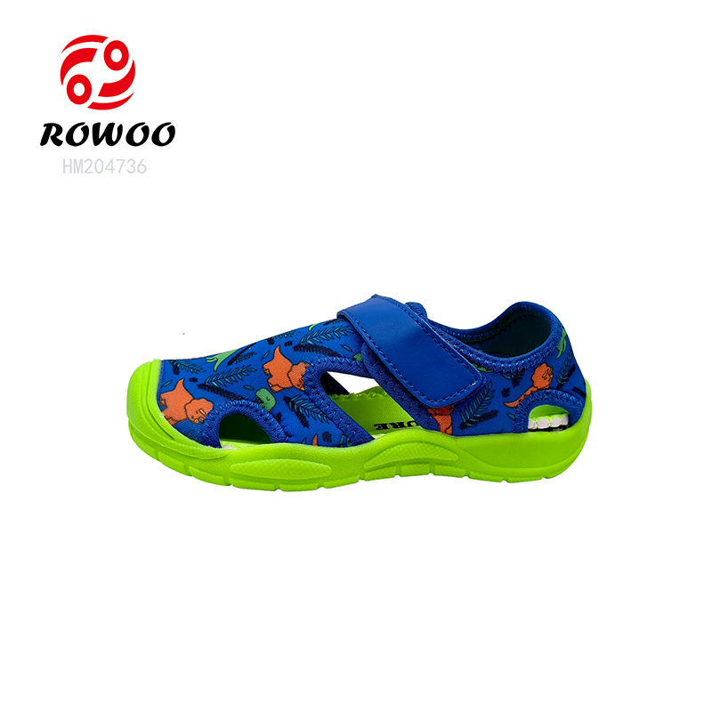 Kids EVA Sandals for Boys and Girls Lightweight Waterproof Summer Slippers Non-Slip Sole Soft Comfortable Kids Beach Sandals